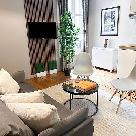Apartmán Unique Flat Near Louvre & Palais Royal Paříž Exteriér fotografie