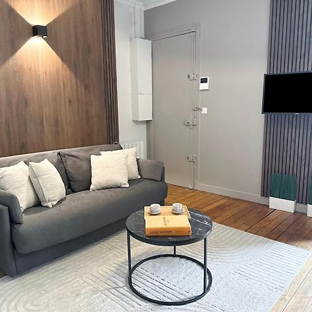 Apartmán Unique Flat Near Louvre & Palais Royal Paříž Exteriér fotografie