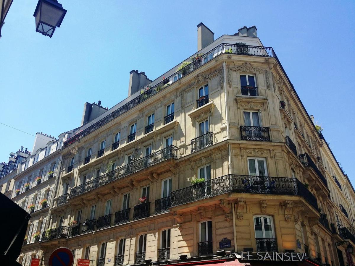 Apartmán Unique Flat Near Louvre & Palais Royal Paříž Exteriér fotografie
