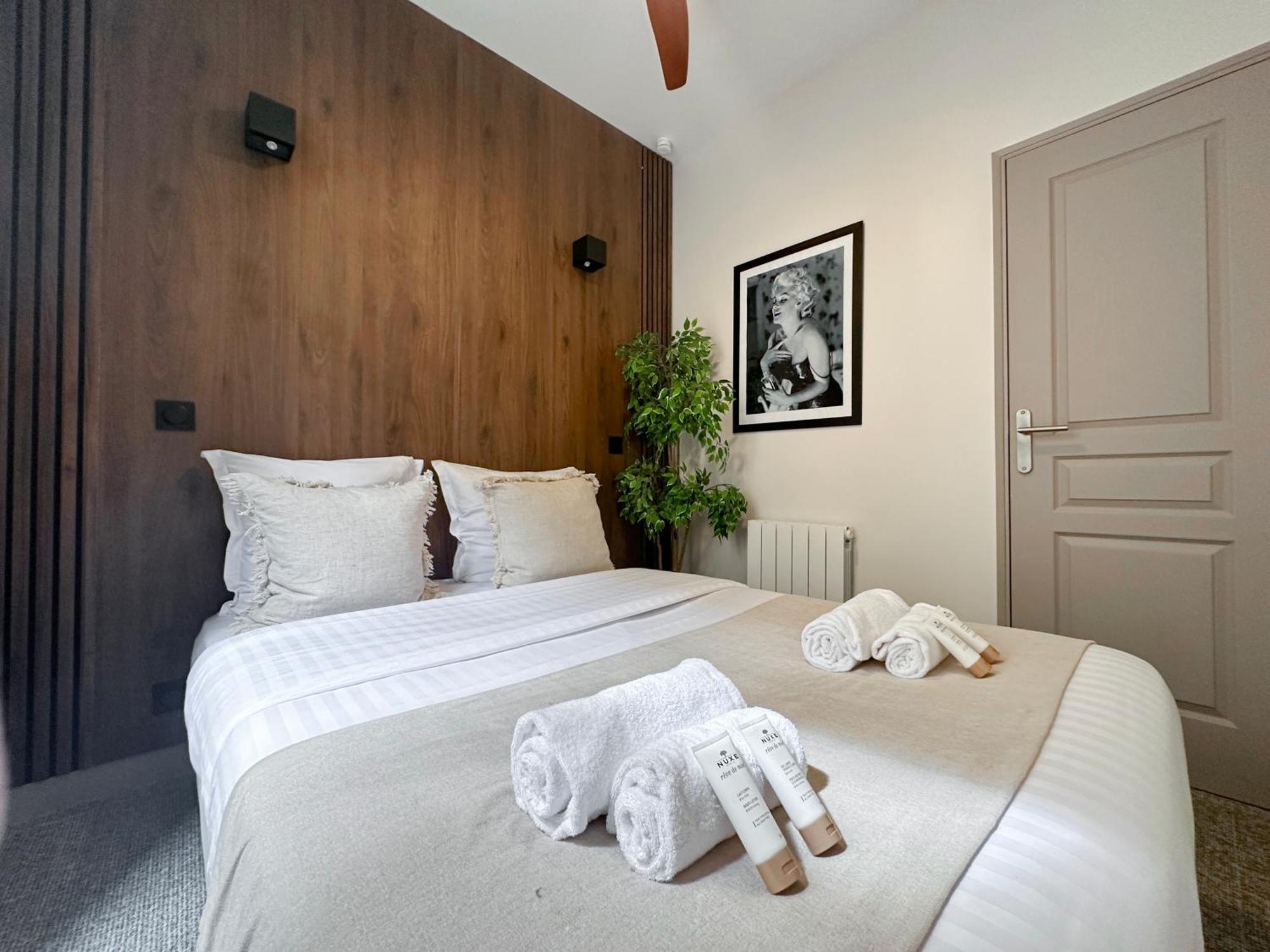 Apartmán Unique Flat Near Louvre & Palais Royal Paříž Exteriér fotografie