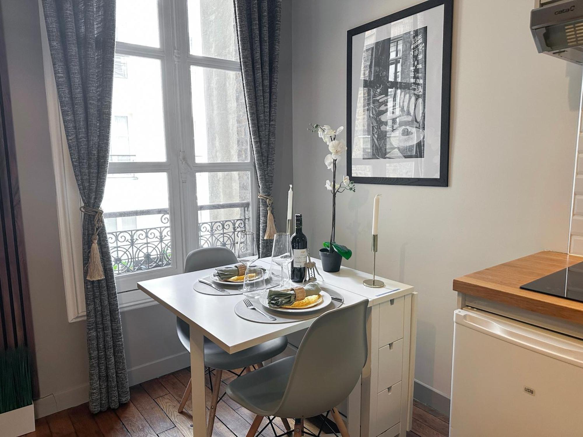 Apartmán Unique Flat Near Louvre & Palais Royal Paříž Exteriér fotografie